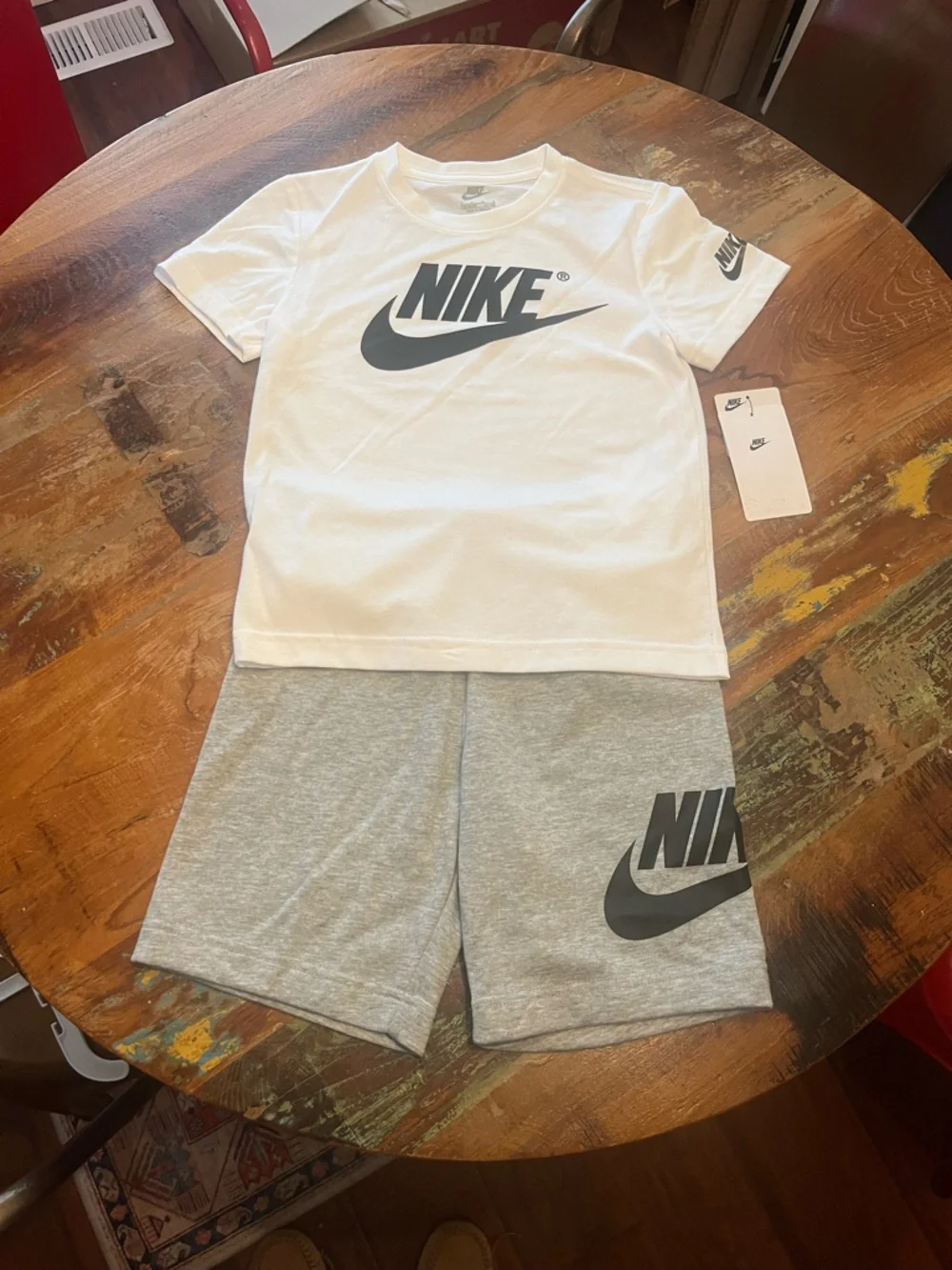 NWT Nike Boys 2 Piece Shorts Set